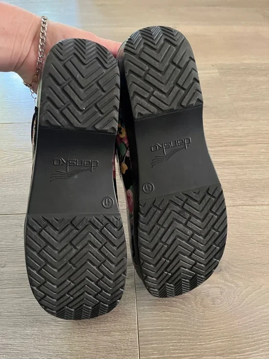 Dansko Black Floral Patent Clogs - Picture 6 of 6